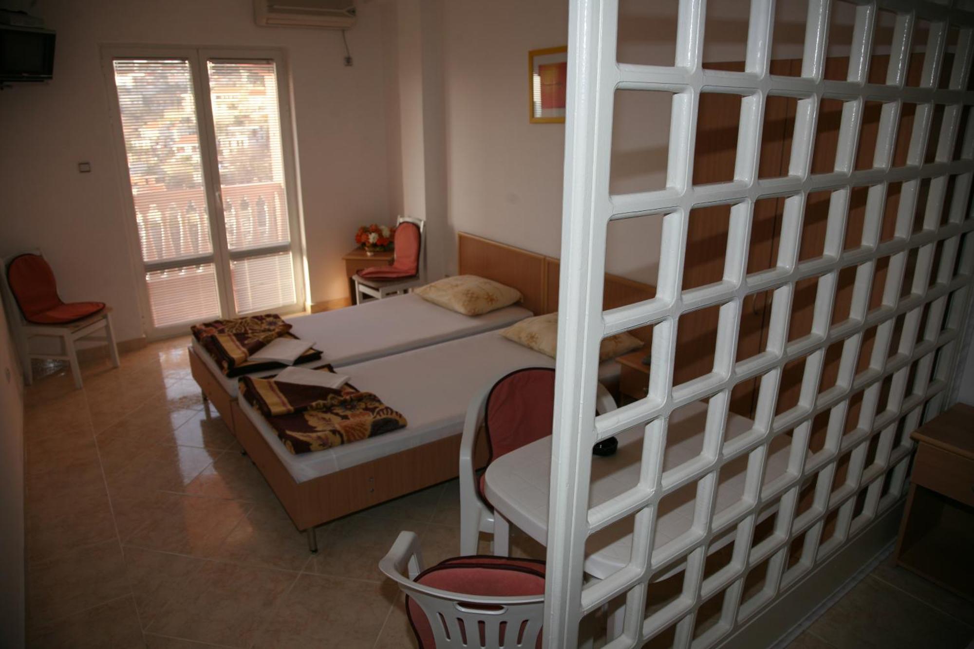 Omega Apartments أولتْسي المظهر الخارجي الصورة