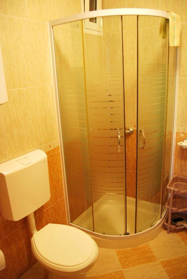 Omega Apartments أولتْسي المظهر الخارجي الصورة